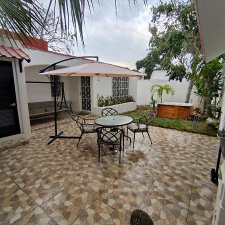 Villa Tulipan Cancún Esterno foto
